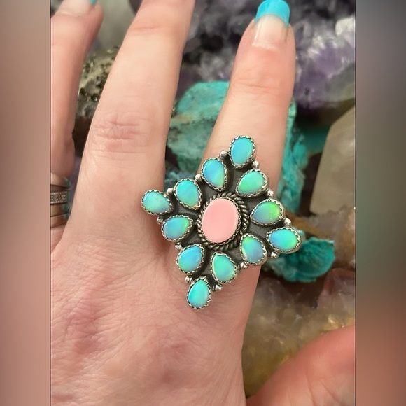 Pink queen conch aurora opal sterlin silver adjustable statement ring - Picture 12 of 12